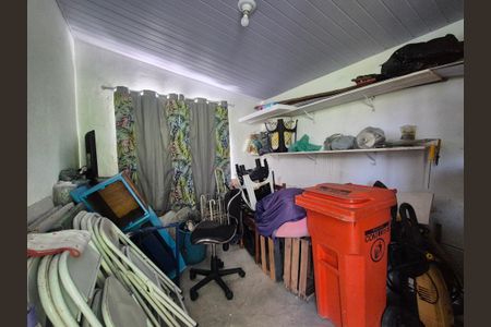 Casa à venda com 100m², 2 quartos e 4 vagas