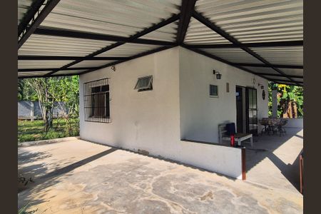 Casa à venda com 100m², 2 quartos e 4 vagas