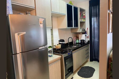 Cozinha de apartamento para alugar com 2 quartos, 70m² em Santa Mônica, Uberlândia