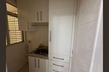 Apartamento para alugar com 107m², 3 quartos e sem vagaÁrea de Serviço