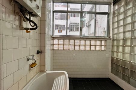 Apartamento para alugar com 110m², 2 quartos e sem vaga Apartamento para alugar com 110m², 2 quartos e sem vagaÁrea de Serviço