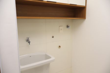 Apartamento para alugar com 42m², 2 quartos e 1 vagaÁrea de serviço