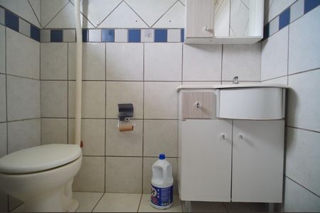 Casa para alugar com 75m², 4 quartos e 2 vagasBanheiro