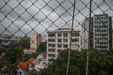 Quarto 1 Vista de apartamento para alugar com 4 quartos, 110m² em Maracanã, Rio de Janeiro