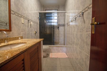 Apartamento para alugar com 110m², 4 quartos e 1 vagaBanheiro
