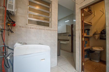 Apartamento para alugar com 110m², 4 quartos e 1 vagaÁrea de Serviço