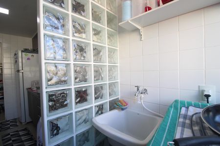 Apartamento à venda com 60m², 2 quartos e 1 vagaÁrea de serviço