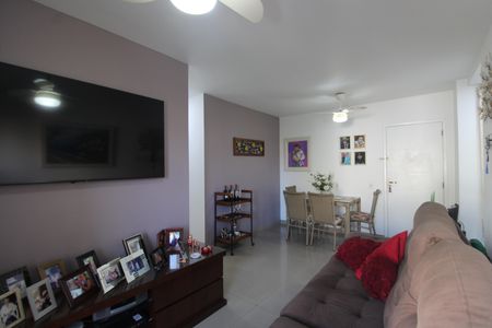 Apartamento à venda com 60m², 2 quartos e 1 vagaSala