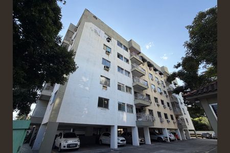 Apartamento à venda com 60m², 2 quartos e 1 vagaFachada