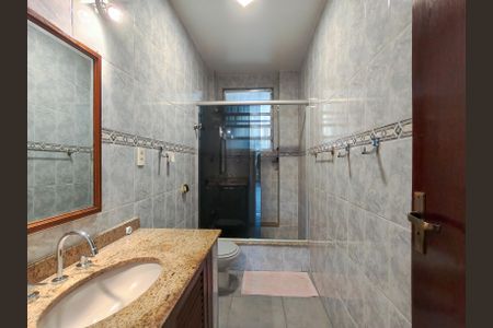 Apartamento para alugar com 110m², 3 quartos e 1 vagaBanheiro Corredor