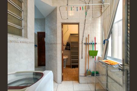Apartamento para alugar com 110m², 3 quartos e 1 vagaÁrea de Serviço