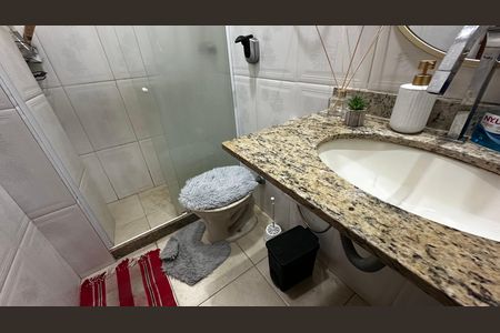 Apartamento para alugar com 115m², 3 quartos e 1 vaga Apartamento para alugar com 115m², 3 quartos e 1 vagaBanheiro da Suíte
