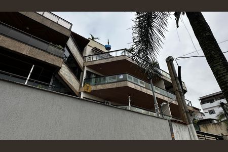 Apartamento para alugar com 115m², 3 quartos e 1 vaga Apartamento para alugar com 115m², 3 quartos e 1 vagaPlaquinha