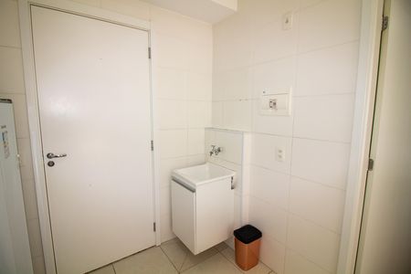 Apartamento à venda com 27m², 1 quarto e sem vaga Apartamento à venda com 27m², 1 quarto e sem vagaCozinha e Área de Serviço