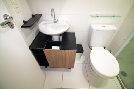 Banheiro da Suíte de apartamento à venda com 1 quarto, 27m² em Jardim Caravelas, São Paulo