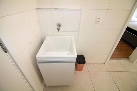 Apartamento à venda com 27m², 1 quarto e sem vaga Apartamento à venda com 27m², 1 quarto e sem vagaCozinha e Área de Serviço