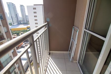 Apartamento à venda com 27m², 1 quarto e sem vaga Apartamento à venda com 27m², 1 quarto e sem vagaTerraço