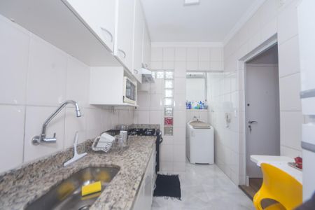 Apartamento para alugar com 93m², 2 quartos e 1 vagaCozinha