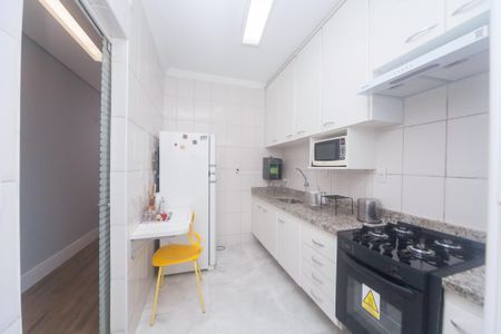 Apartamento para alugar com 93m², 2 quartos e 1 vagaCozinha