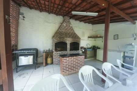 Apartamento para alugar com 93m², 2 quartos e 1 vagaÁrea comum - Churrasqueira