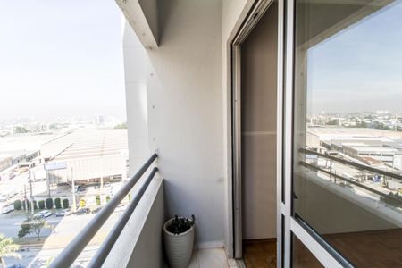 Sacada de apartamento para alugar com 2 quartos, 58m² em Tamboré, Barueri