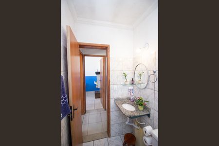 Apartamento à venda com 50m², 2 quartos e 1 vaga Apartamento à venda com 50m², 2 quartos e 1 vagaBanheiro Social