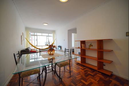 Sala de apartamento para alugar com 3 quartos, 106m² em Centro, Florianópolis