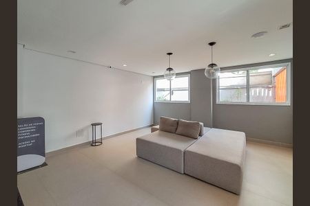 Apartamento à venda com 29m², 1 quarto e sem vagaÁrea comum - Salão de festas