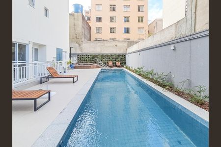 Apartamento à venda com 29m², 1 quarto e sem vagaÁrea comum - Piscina