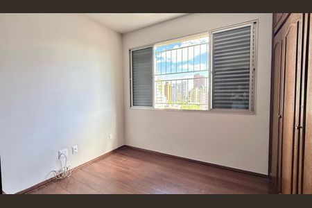 Apartamento à venda com 179m², 4 quartos e 2 vagas