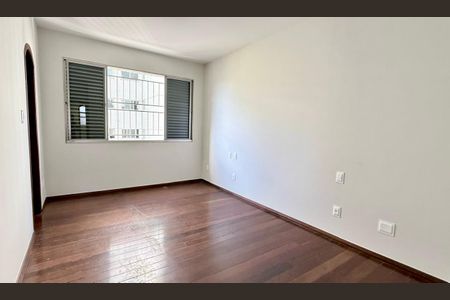 Apartamento à venda com 179m², 4 quartos e 2 vagas