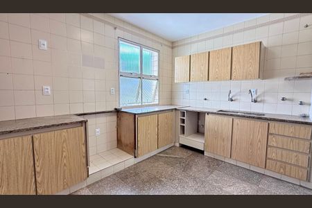 Apartamento à venda com 179m², 4 quartos e 2 vagas