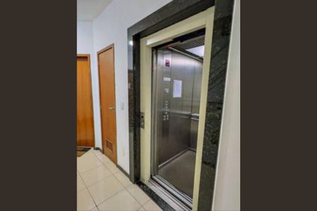 Apartamento para alugar com 80m², 2 quartos e 1 vagaElevador