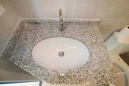 Apartamento para alugar com 39m², 2 quartos e sem vagaBanheiro