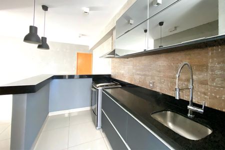 Apartamento para alugar com 83m², 2 quartos e 2 vagas Apartamento para alugar com 83m², 2 quartos e 2 vagasCozinha