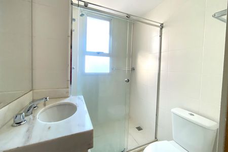 Apartamento para alugar com 83m², 2 quartos e 2 vagas Apartamento para alugar com 83m², 2 quartos e 2 vagasBanheiro