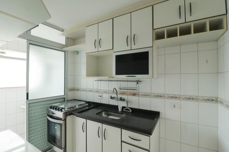 Apartamento à venda com 62m², 2 quartos e 1 vagaCozinha e Área de Serviço