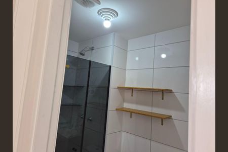 Apartamento para alugar com 40m², 2 quartos e 1 vaga Apartamento para alugar com 40m², 2 quartos e 1 vagaBanheiro
