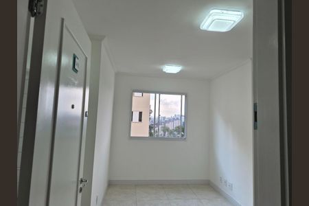 Sala de apartamento para alugar com 2 quartos, 40m² em Parque Bristol, São Bernardo do Campo