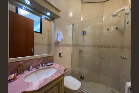 Apartamento à venda com 194m², 3 quartos e 1 vaga