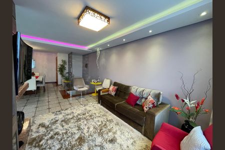 Apartamento à venda com 194m², 3 quartos e 1 vaga