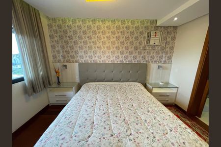 Apartamento à venda com 194m², 3 quartos e 1 vaga
