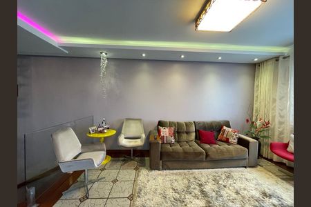 Apartamento à venda com 194m², 3 quartos e 1 vaga