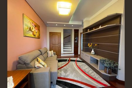 Apartamento à venda com 194m², 3 quartos e 1 vaga
