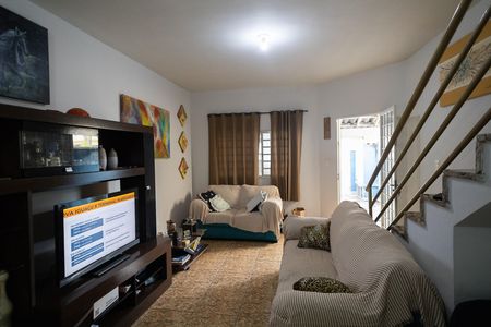 Casa de condomínio para alugar com 100m², 2 quartos e 1 vaga Casa de condomínio para alugar com 100m², 2 quartos e 1 vagaSala