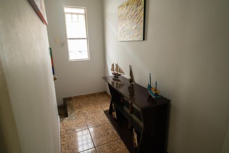 Casa de condomínio para alugar com 100m², 2 quartos e 1 vaga Casa de condomínio para alugar com 100m², 2 quartos e 1 vagaHall Segundo andar