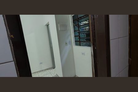 Casa para alugar com 25m², 1 quarto e sem vaga Casa para alugar com 25m², 1 quarto e sem vagaBanheiro