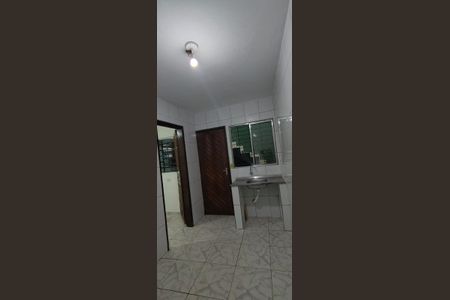 Sala/Cozinha de casa para alugar com 1 quarto, 25m² em Vila Capela, São Paulo