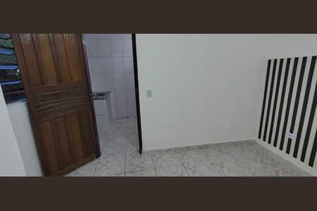 Casa para alugar com 25m², 1 quarto e sem vaga Casa para alugar com 25m², 1 quarto e sem vagaBanheiro 3