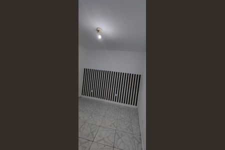 Casa para alugar com 25m², 1 quarto e sem vaga Casa para alugar com 25m², 1 quarto e sem vagaQuarto